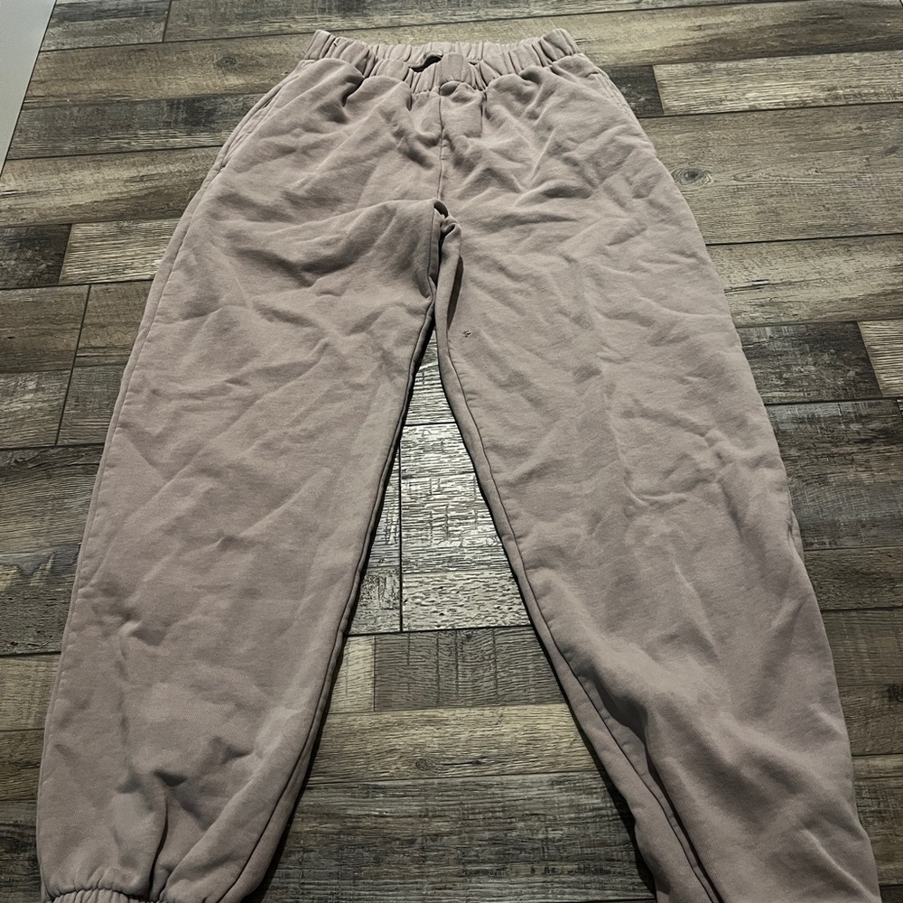Brandy Mellville Purple Sweatpants